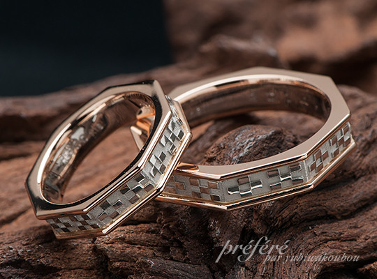 ８角形の結婚指輪にミンサー柄をいれピンクゴールドとプラチナ素材で出来上がりました。